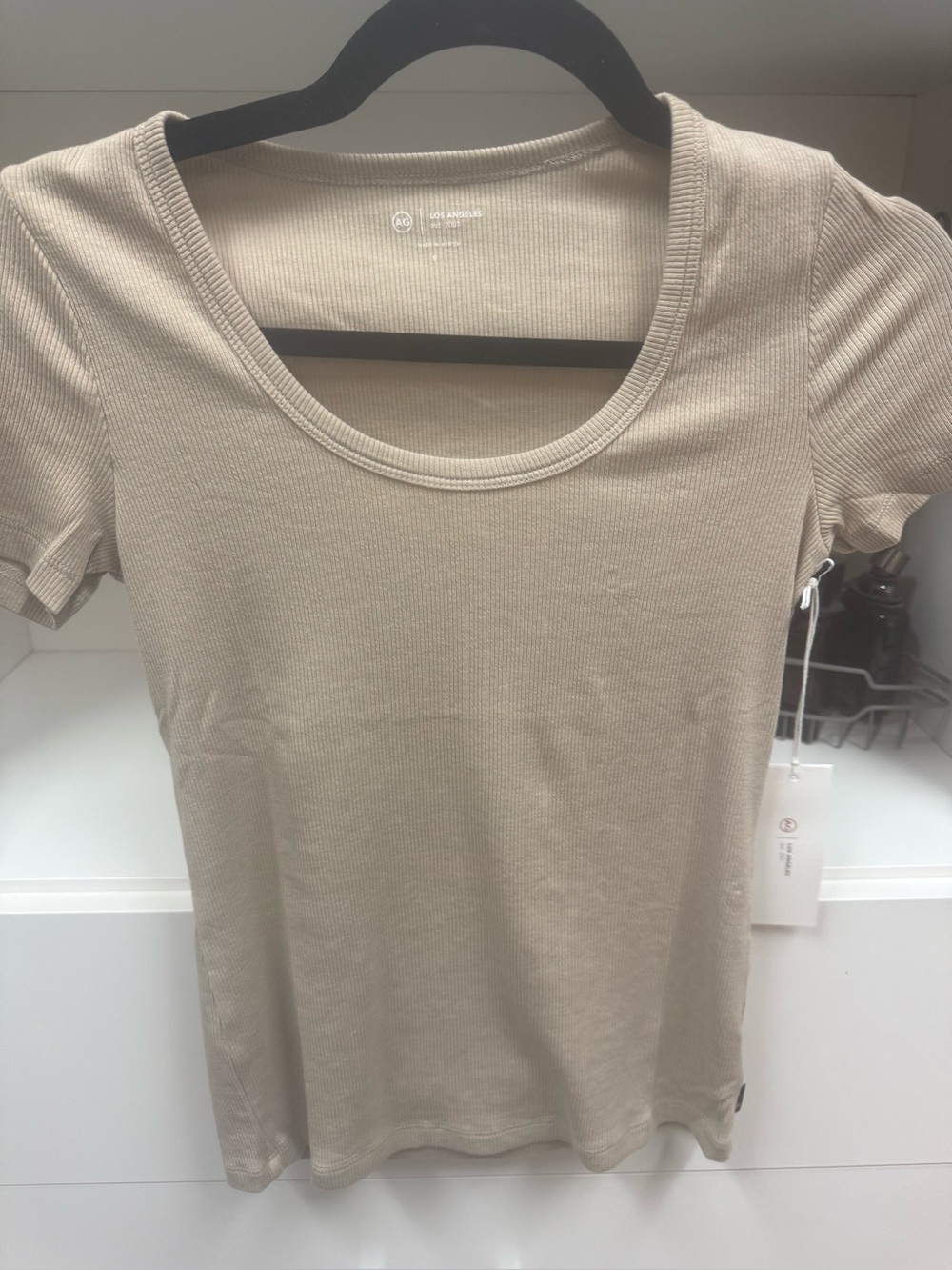 AG Jessie Top  Scoop Neck Rib Tee - Beige